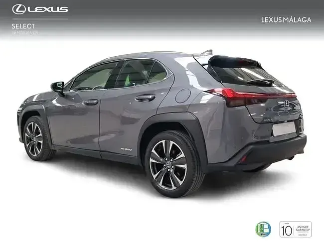 Usado Lexus UX 184 CV (135 kW) 2022 Gris / plata SUV
