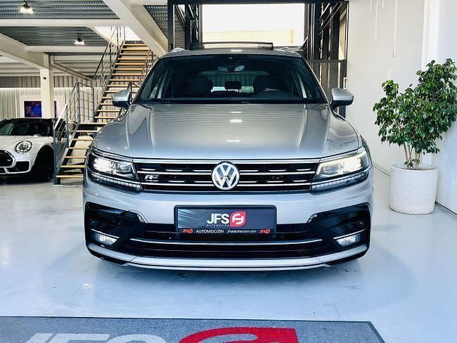 Usado VW Tiguan R-line 150 CV (110 kW) 2020 Gris SUV