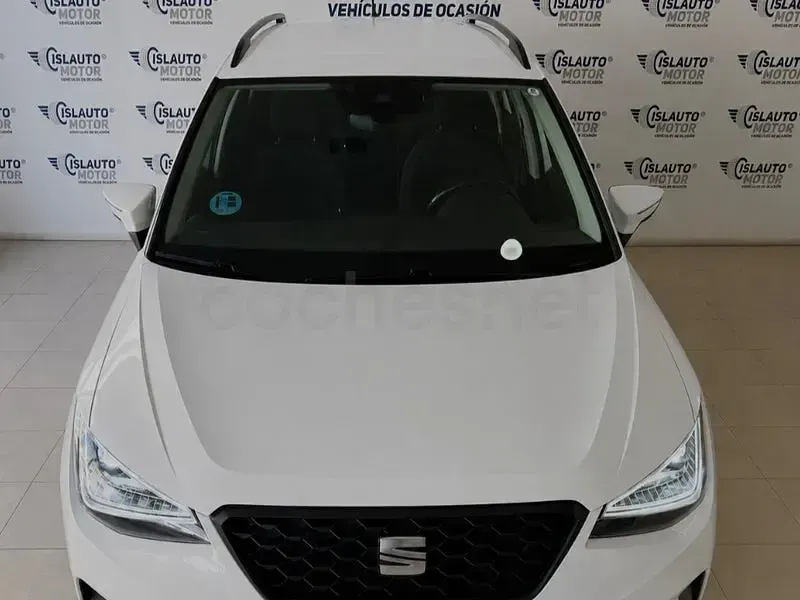 Usado Seat Arona Style 110 CV (80 kW) 2023 Blanco SUV