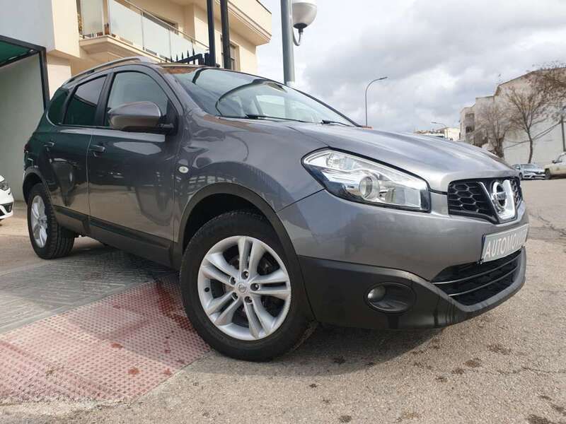 Gris Usado 2012 Nissan Qashqai Tekna SUV | 10.300 € (Un poco caro) - Imagen 1/4