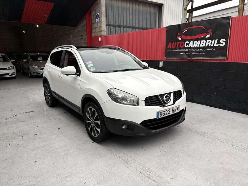 Blanco Usado 2013 Nissan Qashqai Tekna SUV | 6990 € (Super precio) - Imagen 1/4