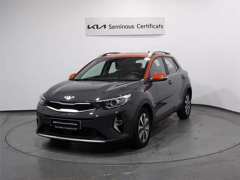 Usado Kia Stonic 120 CV (88 kW) 2022 SUV
