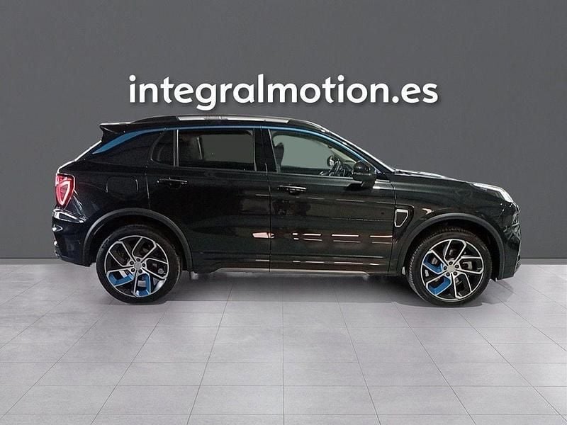 Usado Lynk & Co 01 261 CV (191 kW) 2022 Negro SUV