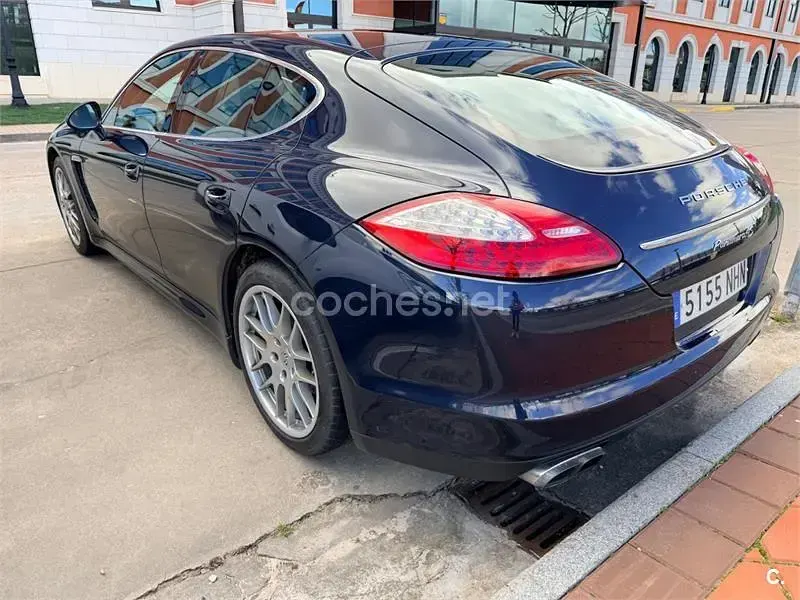 Usado Porsche Panamera 4S 400 CV (294 kW) 2010 Azul Utilitario