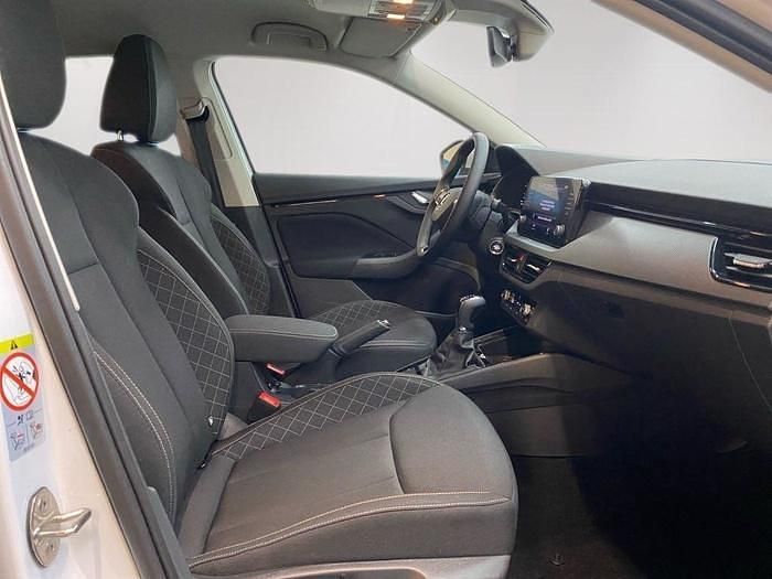 Usado Skoda Scala Ambition 110 CV (80 kW) 2023 Blanco Utilitario