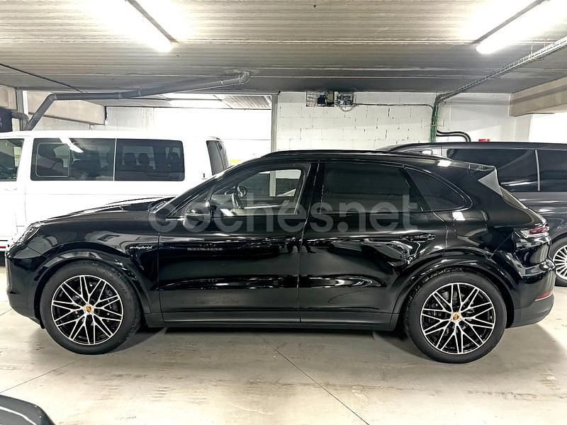 Usado Porsche Cayenne 470 CV (345 kW) 2024 Negro SUV
