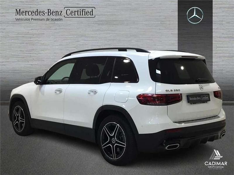 Usado Mercedes GLB250 224 CV (164 kW) 2021 SUV