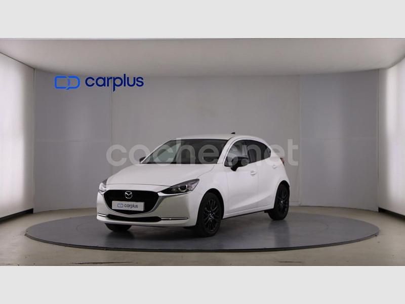 Usado Mazda 2 90 CV (66 kW) 2023 Blanco Berlina