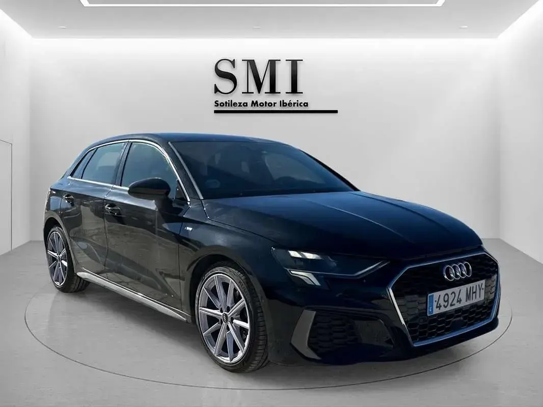 Usado Audi A3 Sportback S-Line 150 CV (110 kW) 2023 Negro Utilitario
