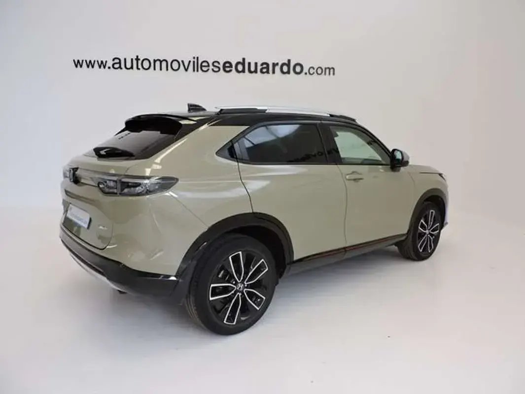 Usado Honda HR-V Advance 131 CV (96 kW) 2022 Beige SUV