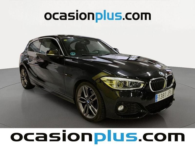Usado BMW 118 150 CV (110 kW) 2016 Negro Utilitario