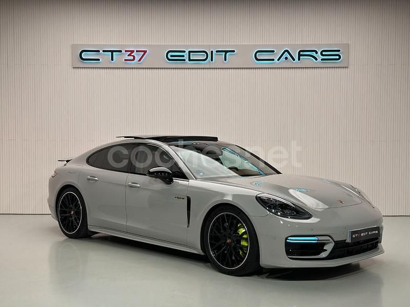 Gris / plata Usado 2024 Porsche Panamera 4S Berlina | 135.900 € - Imagen 1/4