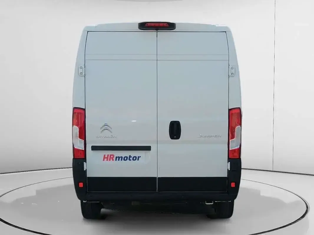 Usado Citroën Jumper 120 CV (88 kW) 2020 Blanco Monovolumen