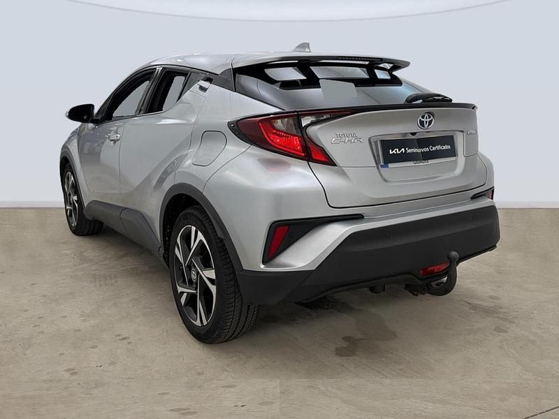 Usado Toyota C-HR Advance 122 CV (89 kW) 2022 Gris SUV