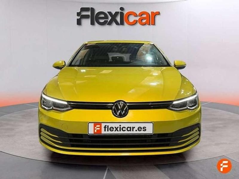 Usado VW Golf VIII Life 150 CV (110 kW) 2021 Verde Berlina
