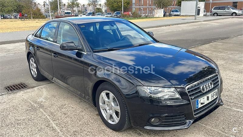 Negro Usado 2011 Audi A4 Berlina | 8400 € (Buen precio) - Imagen 1/4