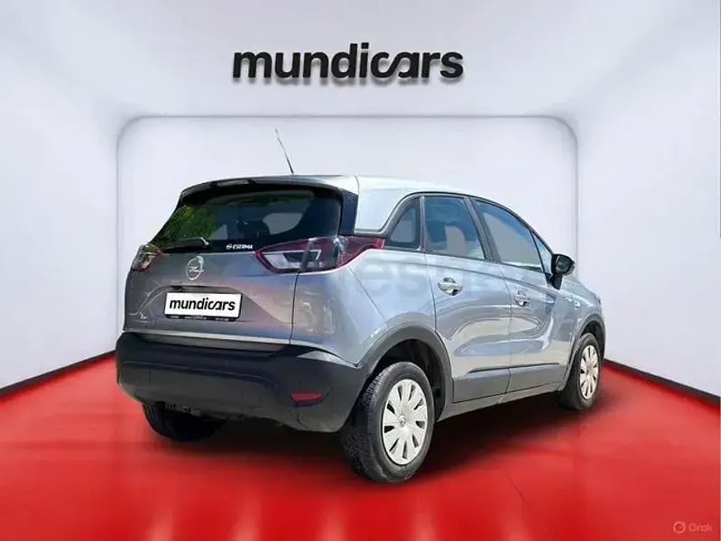 Usado Opel Crossland X Edition 102 CV (75 kW) 2020 Gris / plata SUV