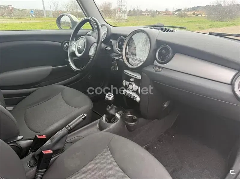 Usado Mini ONE 75 CV (55 kW) 2010 Blanco Utilitario