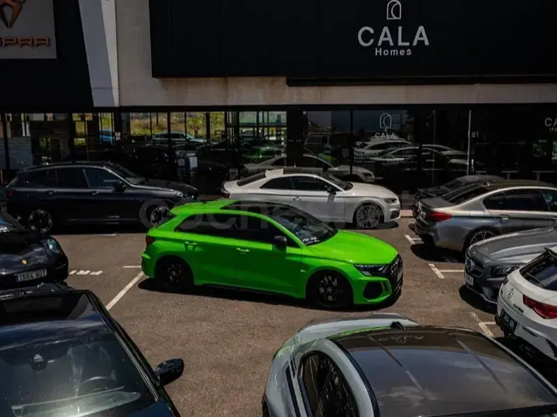Usado Audi RS3 400 CV (294 kW) 2022 Verde Berlina