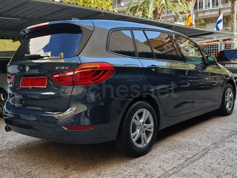 Usado BMW 218 150 CV (110 kW) 2016 Gris / plata Familiar