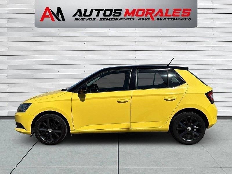 Usado Skoda Fabia Ambition 75 HP (55 kW) 2015 Amarelo