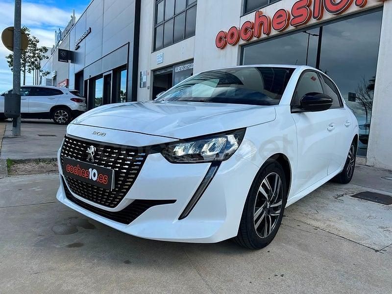 Usado Peugeot 208 Allure 100 CV (73 kW) 2023 Blanco Utilitario