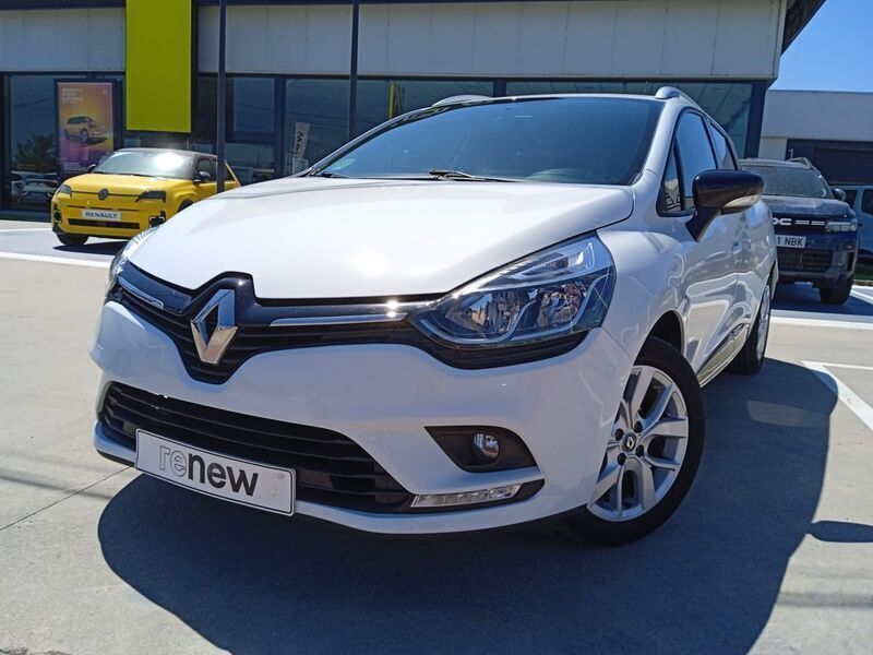 Usado Renault Clio GrandTour LIMITED 76 CV (55 kW) 2019 Blanco Familiar