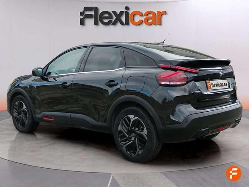 Usado Citroën C4 Feel 131 CV (96 kW) 2021 Negro Utilitario