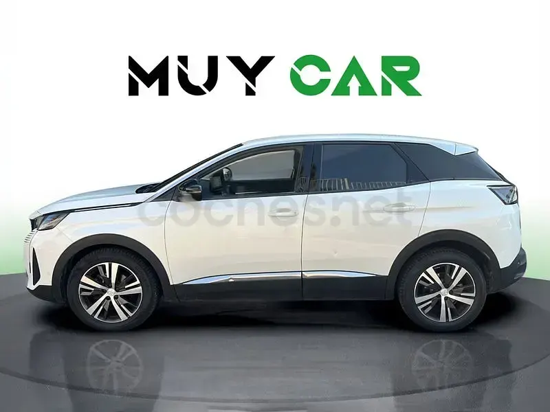 Usado Peugeot 3008 Allure 130 CV (95 kW) 2022 Blanco SUV