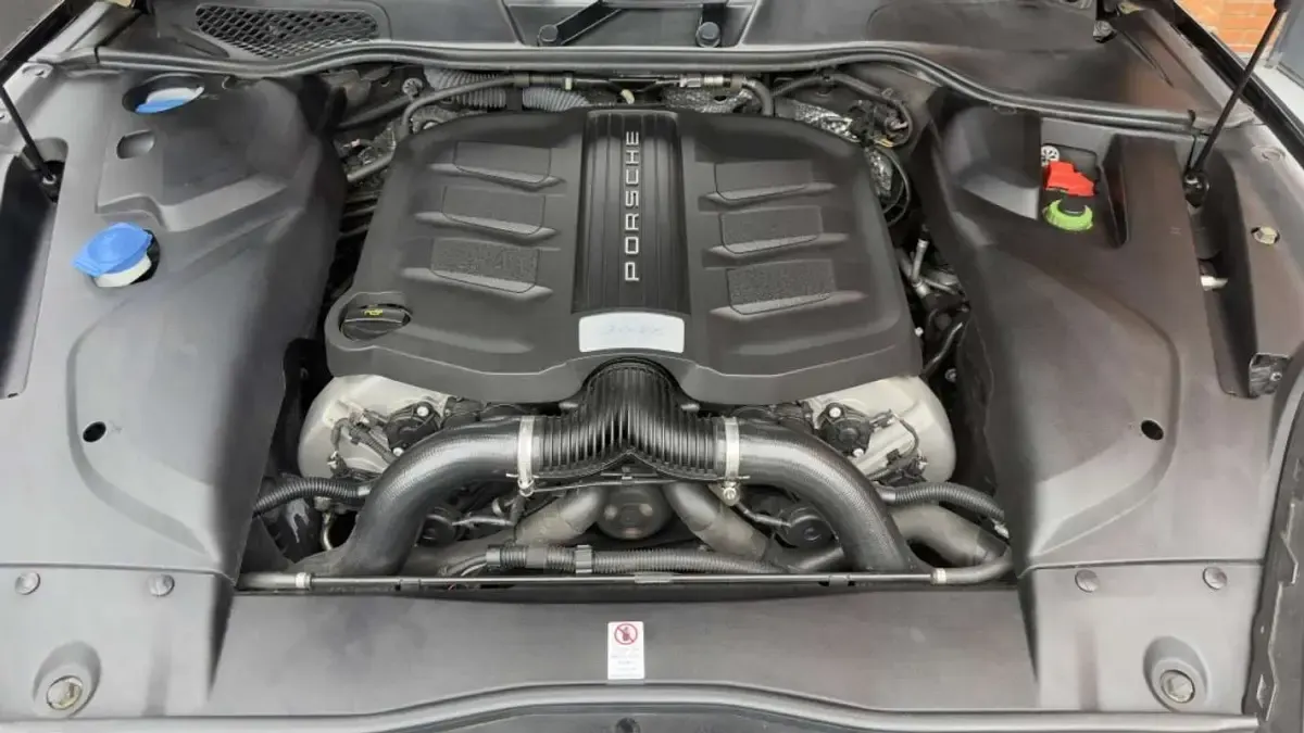 Usado Porsche Cayenne 441 CV (324 kW) 2016 Negro SUV