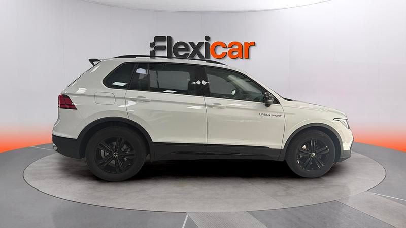 Usado VW Tiguan R-line 150 HP (110 kW) 2024 Branco SUV