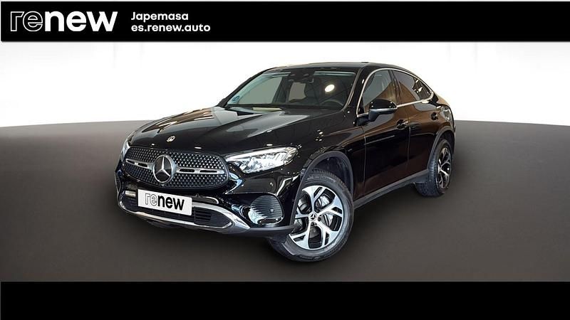 Usado Mercedes GLC300 313 CV (230 kW) 2023 Negro Coupe