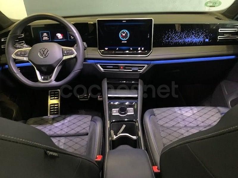 Usado VW Tiguan R-line 150 CV (110 kW) 2025 Verde SUV