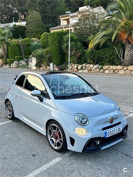 Gris / plata Usado 2021 Abarth 595C Turismo Descapotable | 18.500 € (Un poco caro) - Imagen 1/4