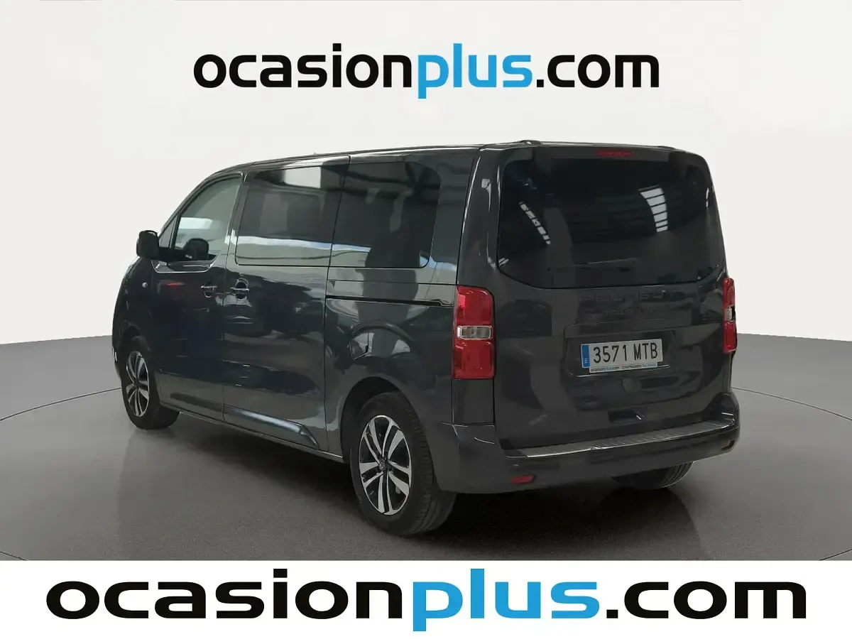 Usado Peugeot Traveller Business-Line 180 CV (132 kW) 2024 Gris Monovolumen