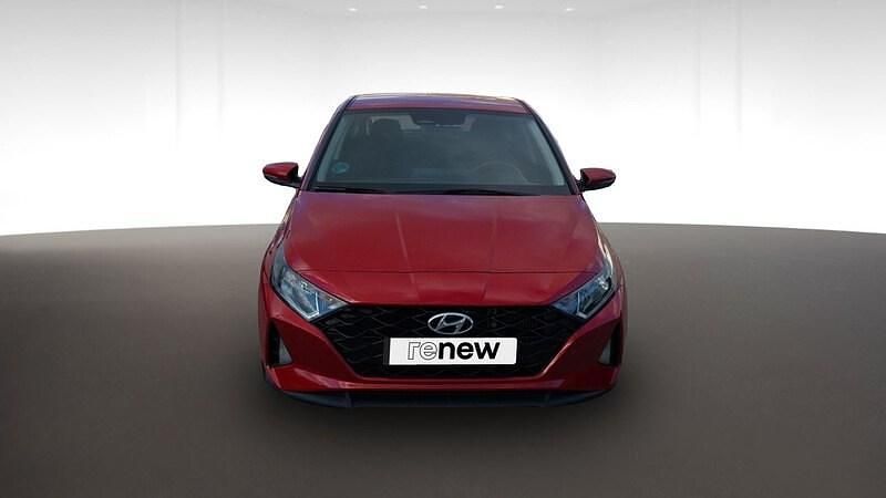 Usado Hyundai i20 100 CV (73 kW) 2022 Rojo Utilitario