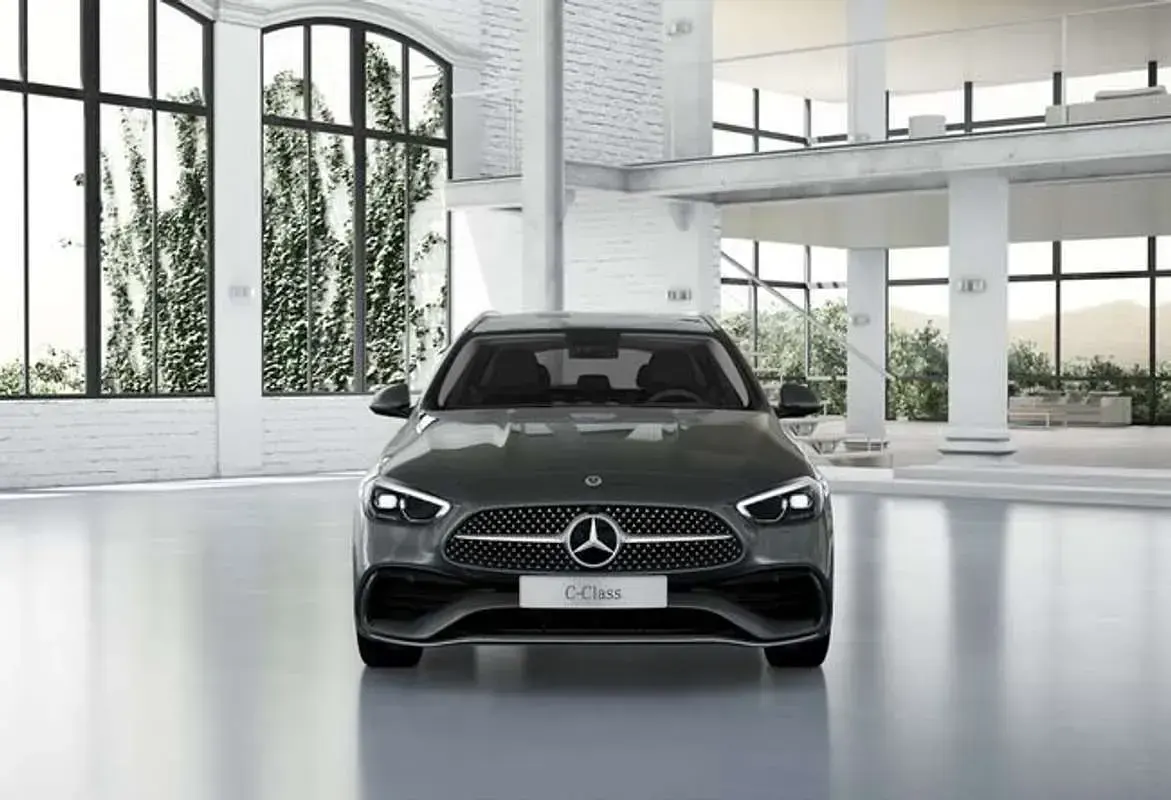 Usado Mercedes E300 313 CV (230 kW) 2025 Gris Berlina