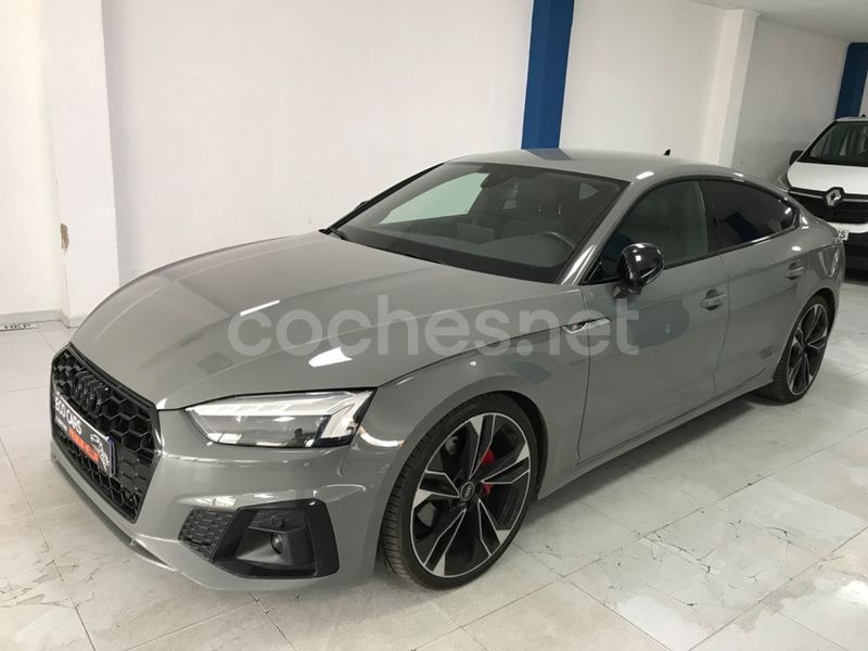 Gris / plata Usado 2021 Audi A5 Sportback S-Line Berlina | 33.200 € (Caro) - Imagen 1/4