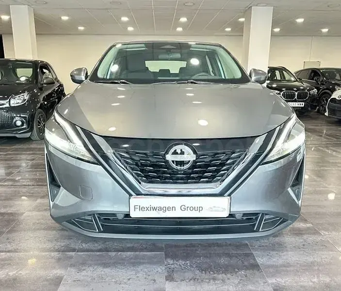 Usado Nissan Qashqai N-Connecta 190 CV (139 kW) 2023 Gris / plata SUV