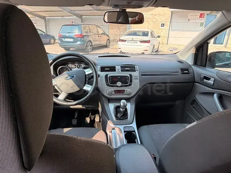 Usado Ford Kuga Trend 136 CV (100 kW) 2010 Negro SUV