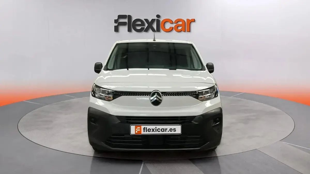 Usado Citroën Berlingo 102 CV (75 kW) 2025 Blanco Monovolumen