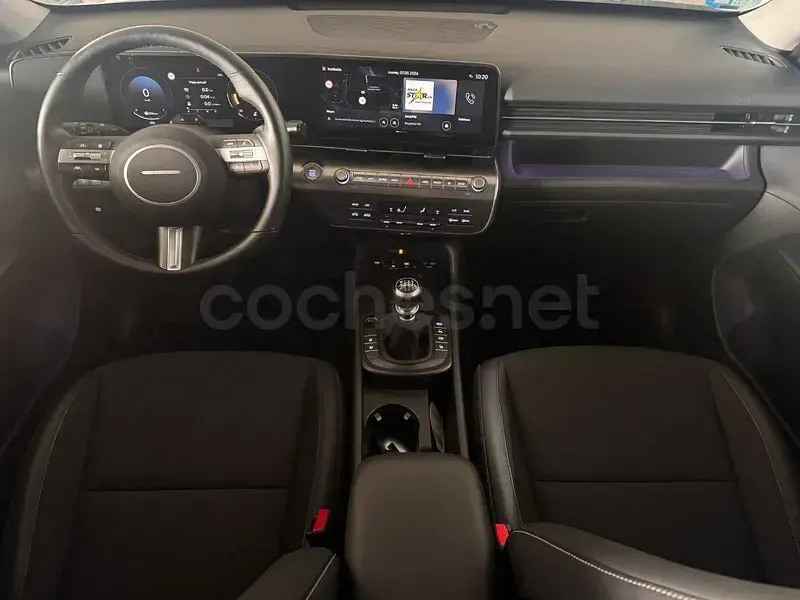 Usado Hyundai Kona 100 CV (73 kW) 2026 Azul SUV
