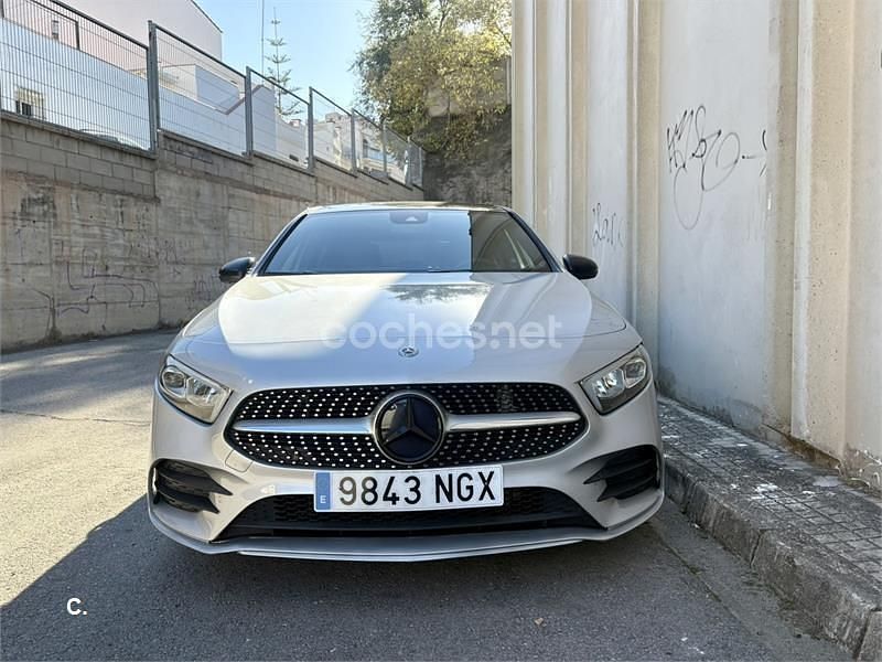 Usado Mercedes A200 156 CV (114 kW) 2019 Gris / plata Berlina