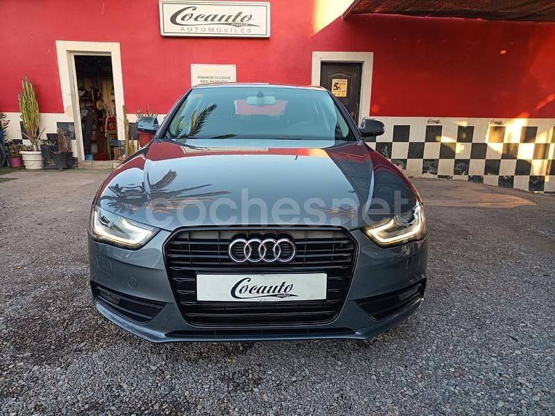 Gris / plata Usado 2013 Audi A4 Berlina | 14.800 € (Un poco caro) - Imagen 1/4