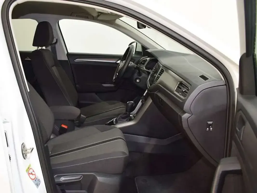 Usado VW T-Roc Advance 150 CV (110 kW) 2022 Gris SUV