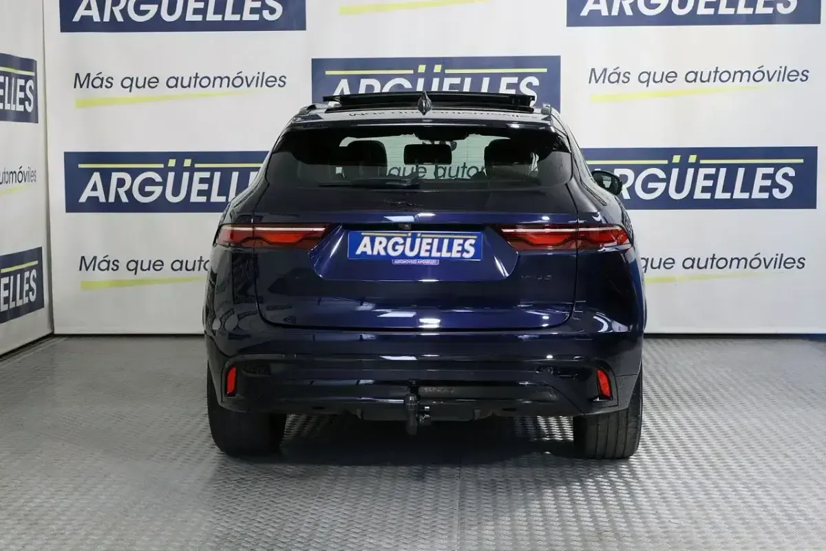 Usado Jaguar F-Pace R-Dynamic 404 CV (297 kW) 2022 Azul SUV