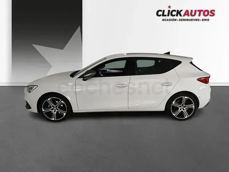 Usado Seat Leon FR 150 CV (110 kW) 2025 Blanco Berlina