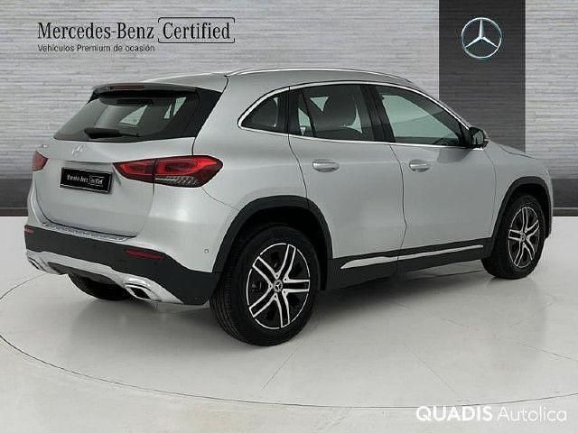 Usado Mercedes GLA200 Progressive 163 HP (119 kW) 2023 Prateado SUV