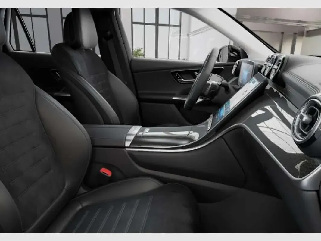 Usado Mercedes GLC250 204 CV (150 kW) 2025 Azul SUV