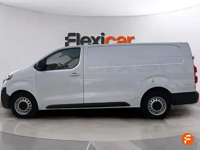 Usado Opel Vivaro 102 CV (75 kW) 2022 Blanco Monovolumen